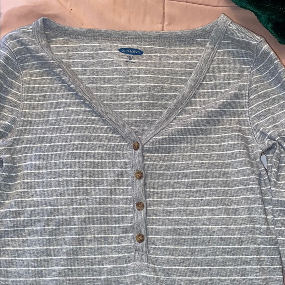Old navy shirt
